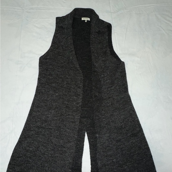 Sweater - Picture 2 of 3